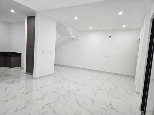 Casa (2p + 4 R) En Privada Morera En Cholul
