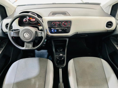 Volkswagen Up! MOVE 1.0 TSI TOTAL FLEX 12V 5P