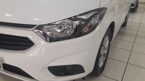 Imagem 8 de 9 de Chevrolet Onix 2019 1.0 Lt 5p