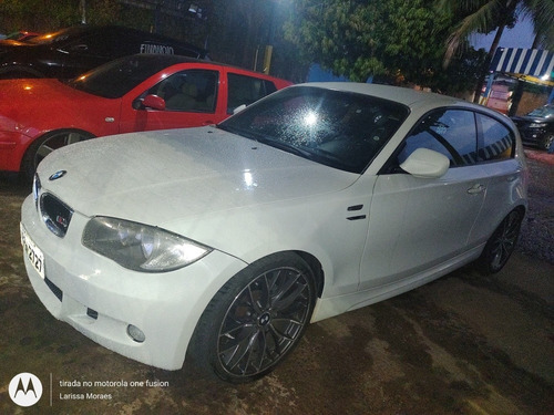 Imagem 1 de 5 de Bmw 118 .