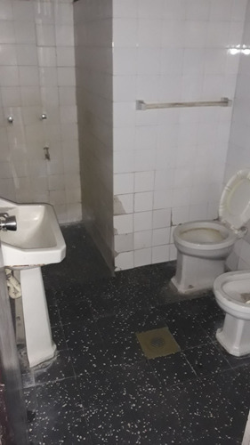 Se Alquila Apto Para Depòsito U Oficinas