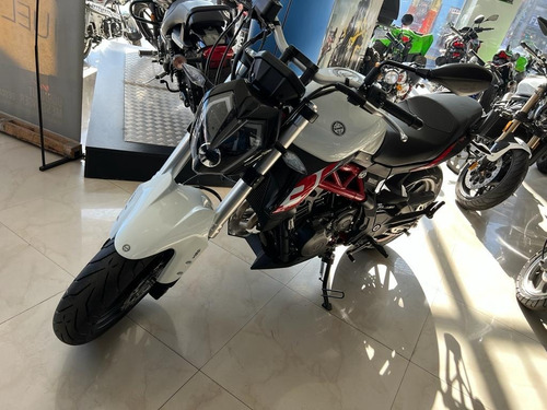 Imagen 14 de 17 de Benelli 302s 0km 2023 Automoto Lanus