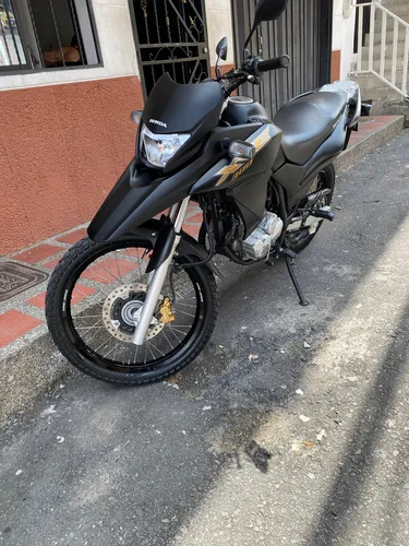 Xre 300