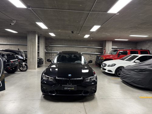 BMW Serie 3 3.0 330i Sedan Sport Line 252cv