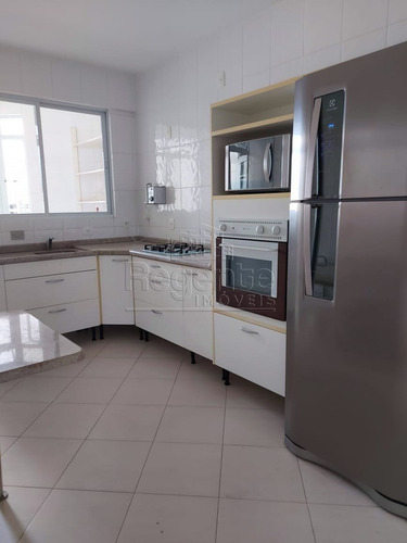 Apartamento A Venda Com 3 Quartos No Bairro Trindade Em Florianopolis - V-81753
