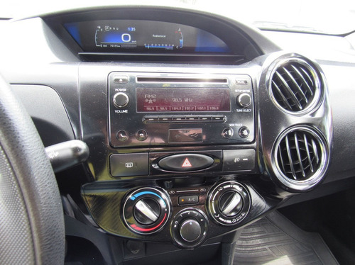 Imagem 11 de 20 de Toyota Etios 1.5 Xs Sedan 16v