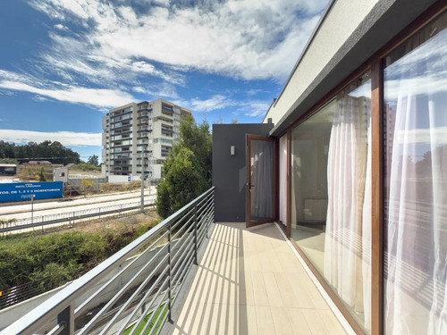 Townhouse En Lomas San Andrés
