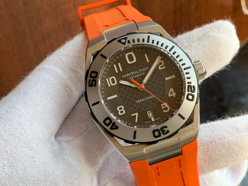Relógio Hamilton Khaki Navy Date Diver Automatic H78615985
