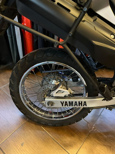 Imagen 4 de 18 de Yamaha Xtz 250 Tenere 2019 Con 20 Mil Km En Marelli Sports