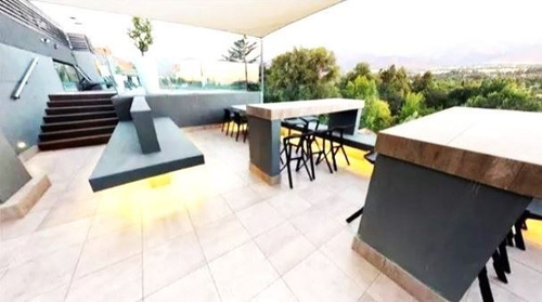 Departamento En Arriendo De 2 Dorm. En Las Condes