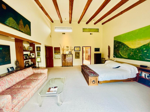 Residencia En Renta/venta En Lomas Altas