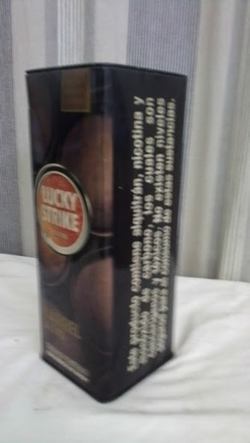 Imagen 8 de 10 de Cigarrera Y Lata Lucky Strike Vintage De Coleccion En Metal.