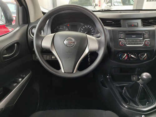 Nissan NP300 2.4 Doble Cabina Se Aa Pack Seg Mt