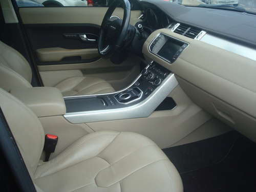 Land Rover Evoque Pure 2.0