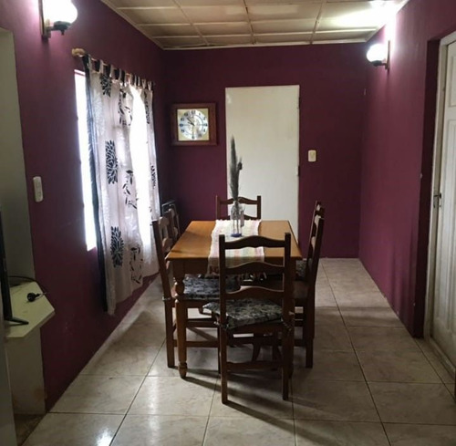 Casa En Venta En Cañuelas