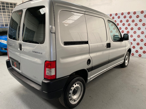 Imagen 4 de 16 de Peugeot Partner 1.6 Hdi 2020