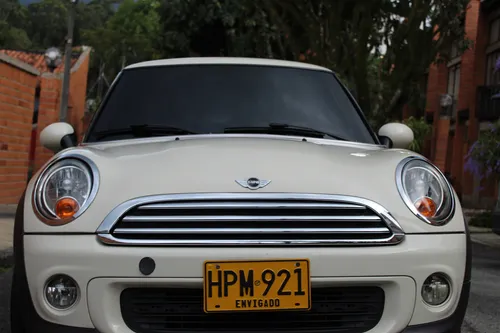 Mini Cooper 1.6 R56 Lci Connected
