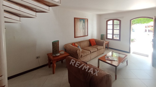 Imagen 8 de 28 de Re/max 2mil Alquila Townhouse En Urb. Paraiso Ii, Agua Marina Coutry Club
