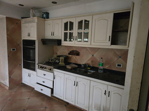 Casa 4 Ambientes En Alquiler Barrio Los Rosales