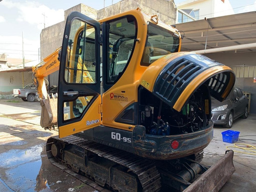 Retroexcavadora Hyundai Robex 60/95