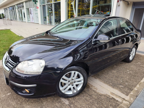 Volkswagen Vento 2.5 Advance 170cv