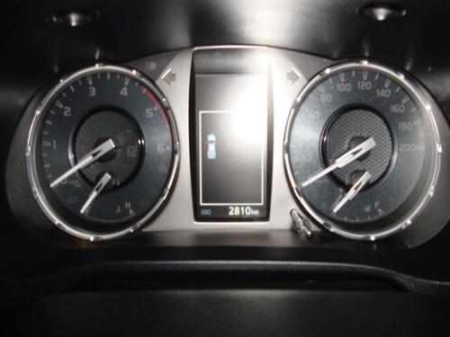 Toyota Hilux 2.8 Cd Srx 177cv 4x2 At