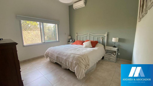 Imagen 13 de 22 de Casa En Venta En Bcdo Villa Flaubert