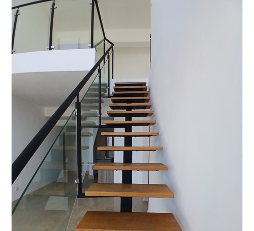 Penthouse Exclusivo En Bella Vista
