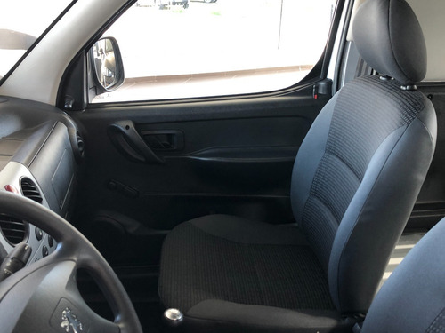 Imagen 8 de 14 de Peugeot Partner 1.6n Confort Plc