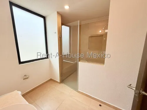 Casa En Renta En Zakia, Querétaro Sr