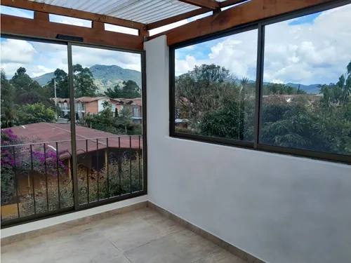 Casa Unifamiliar En Arriendo En La Ceja, Cerca Al Viva.