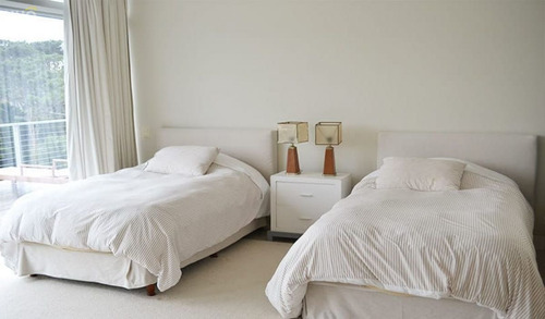 Imagen 11 de 15 de Departamento En Venta. Frente Al Mar. Acqua. - Punta Del Este Brava