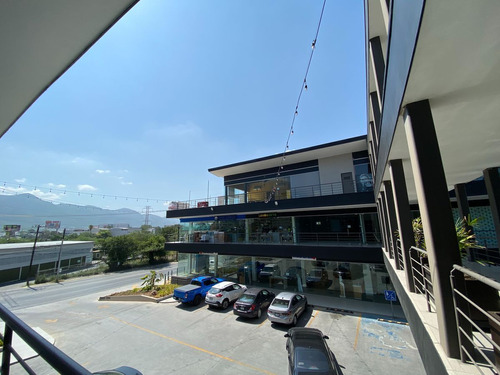 Local Comercial En Renta En Lomas De Valle Alto, Monterrey, 