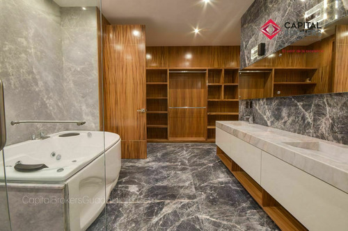Mansión De Súper Lujo En Venta En Ayamonte Zapopan Zona Bajío Guadalajara