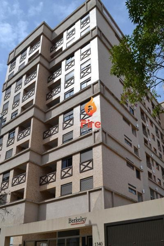 Imagem 1 de 15 de Apartamento Para Venda Em Curitiba, Centro, 2 Dormitórios, 1 Suíte, 2 Banheiros, 1 Vaga - F00489_2-788425