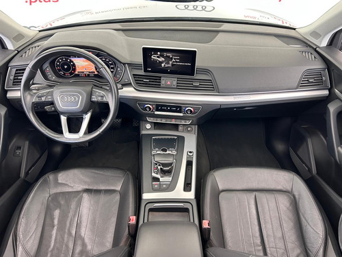 Audi Q5 2.0 L T Select Dsg