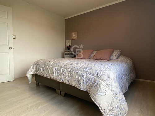 Venta De Casa/frente Al Lago.