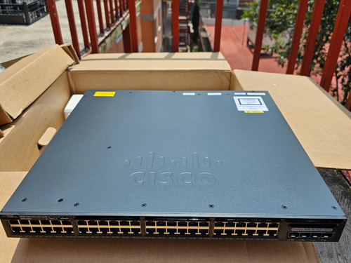 Switch Cisco Ws-c3650-48ps-s Poe+´gigabit 4ptos De Fibra New