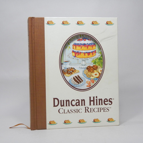 Duncan Hines Classic Recipes 2003 B6