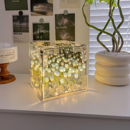 Cubo Tulipanes Infinito Lampara Noche Cubo Espejo Romantico Estructura Azul Pantalla Blanco Azul Blanco