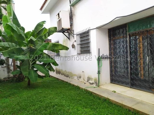 Imagen 16 de 17 de Freddy Camacaro Rentahouse, Casa Quinta En Venta En Los Nísperos 22-10335