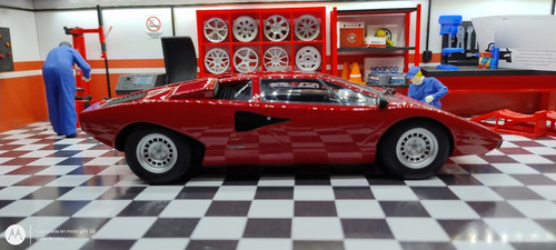 Lamborghini Countach Lp400 Kyosho , Escala 1 18, Rojo (Usado)