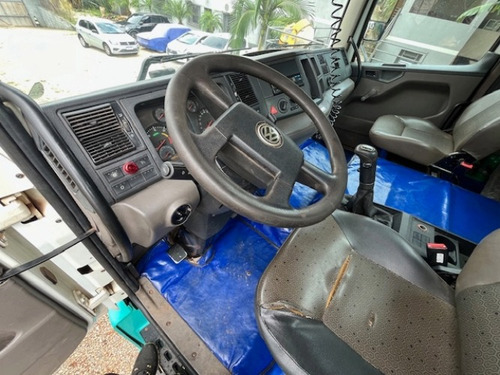 Vw 31-330 2013 Traçado 6x4 No Chassis