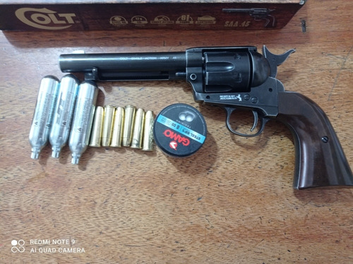 Revólver De Aire (co2) Colt Saa .45 + 200 Balines+3co2