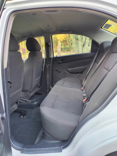 Chevrolet Aveo 1.6 Automatico Rines A/C