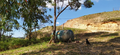 Imagen 3 de 8 de En Venta Terreno Llano Alto Lomas De Urquia Miranda Cf