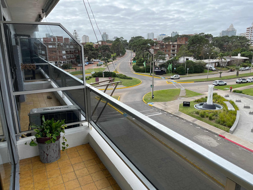 Imagen 1 de 14 de Monoambiente Con Balcón Parada 3 Mansa