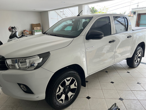 Toyota Hilux 2.8 Std Power Pack Cab. Dupla 4x4 Tdi 4p