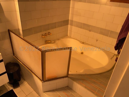 Imagen 8 de 14 de Casa En San Roman A La Venta Mls#22-18917 R A H Pablo Velozo