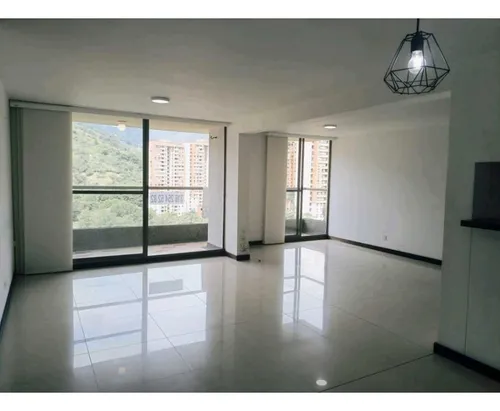 Apartamento En Venta Loma De Los Bernal (t)